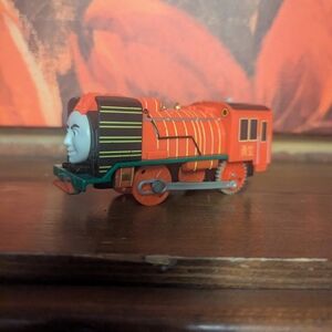 Thomas & Friends TrackMaster Yong Bao FJK57 Motorized Engine Train Toy